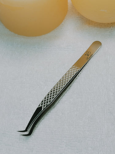 mega slim boot tweezer, tweezer, bourdon beauty, lashes, lash supplies