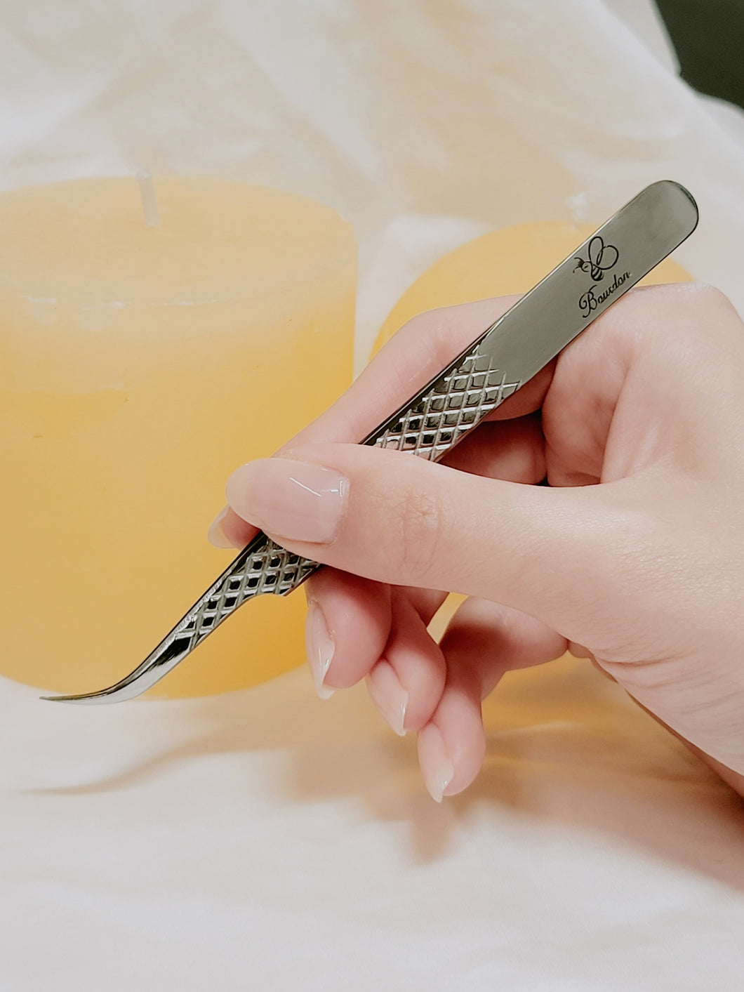 j tweezer, tweezer, pick up, lash extensions, bourdon beauty, victoria bc
